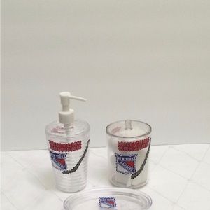 New York Rangers inspired soap dispenser set/toothbrush holder/Bath acce…